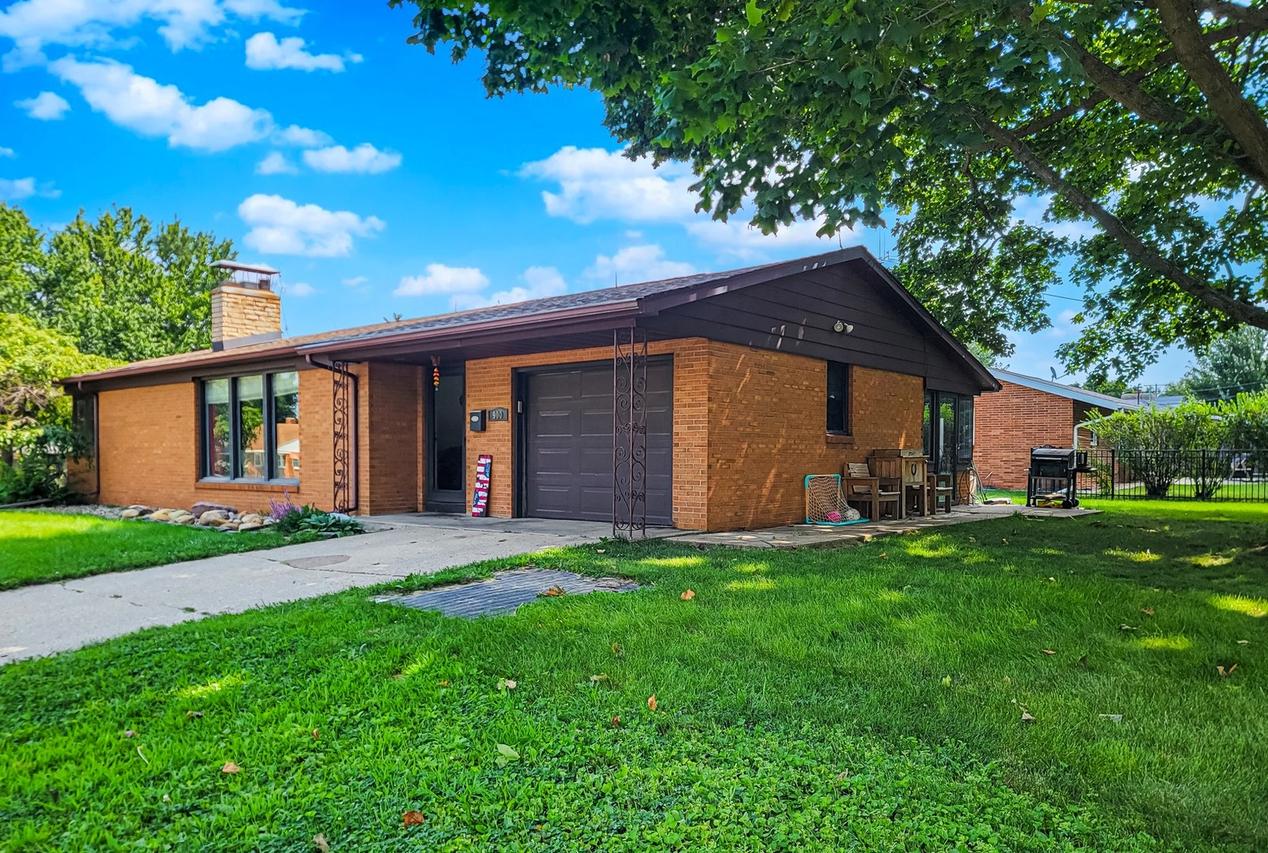 900 Christie St., Ottawa, IL 61350
