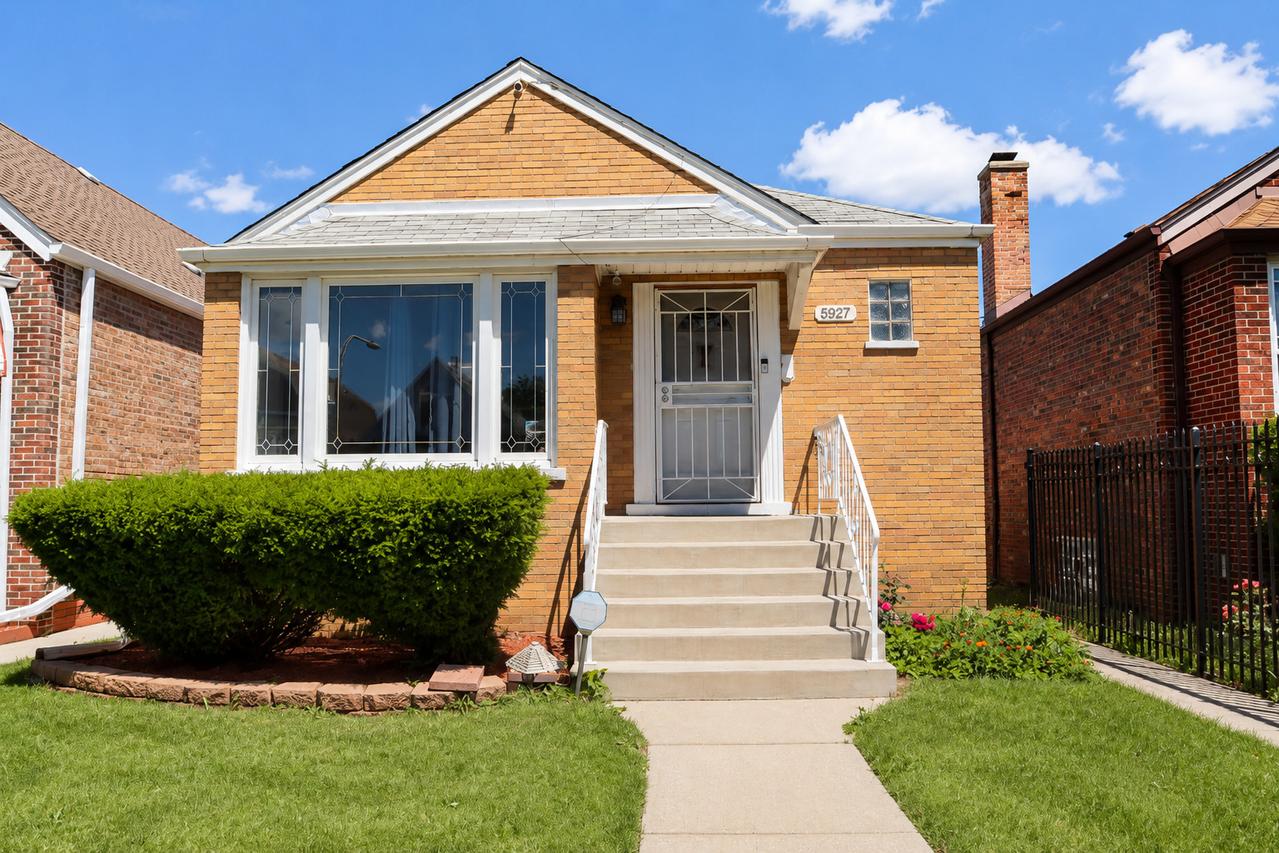 5927 S Kildare Ave., Chicago, IL 60629