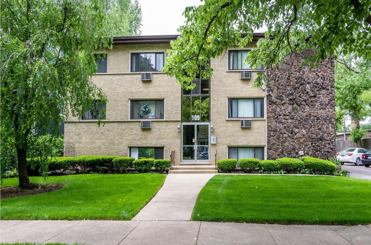 109 S Elmwood Ave. #16, Oak Park, IL 60302