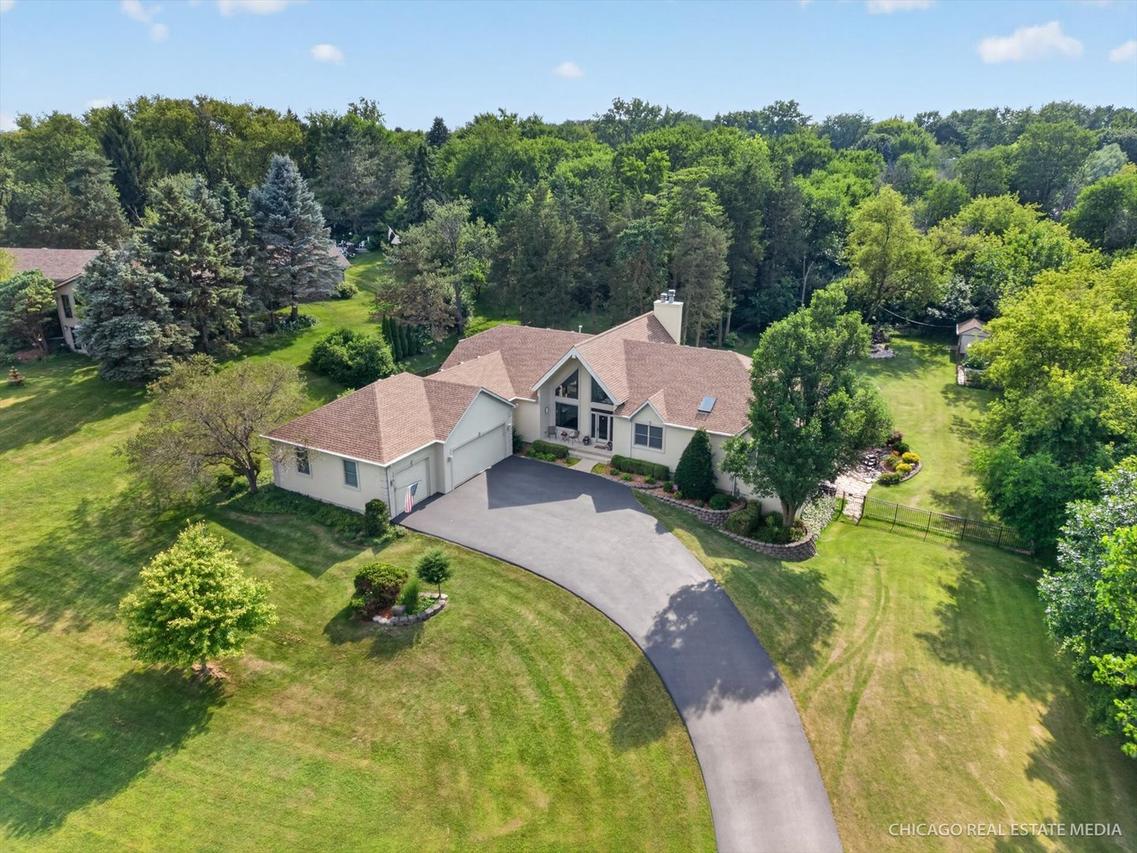 11923 Devonshire St., Algonquin, IL 60102