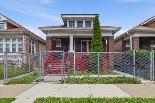 New Homes For Sale This Week That Attend Bogan High School: July 17th to July 23rd