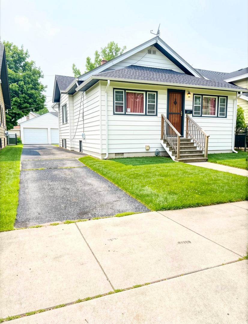 650 Forsythe Ave., Calumet City, IL 60409