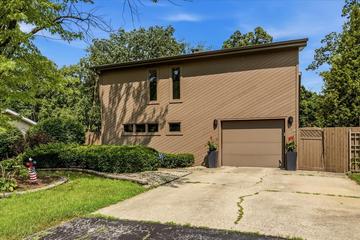 Homes Just Sold That Attend Troy Shorewood School: September 1st to September 7th