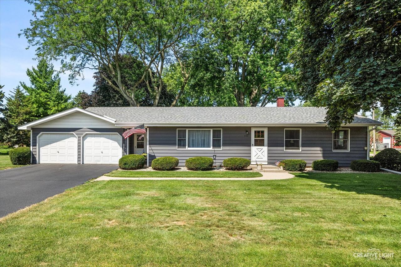 430 N Depot St., Somonauk, IL 60552