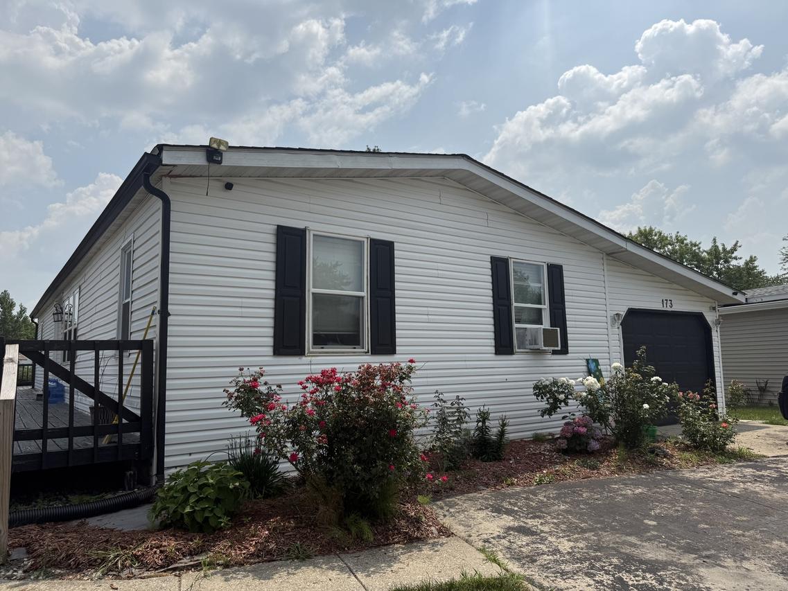 173 N Windmere Cir., Matteson, IL 60443