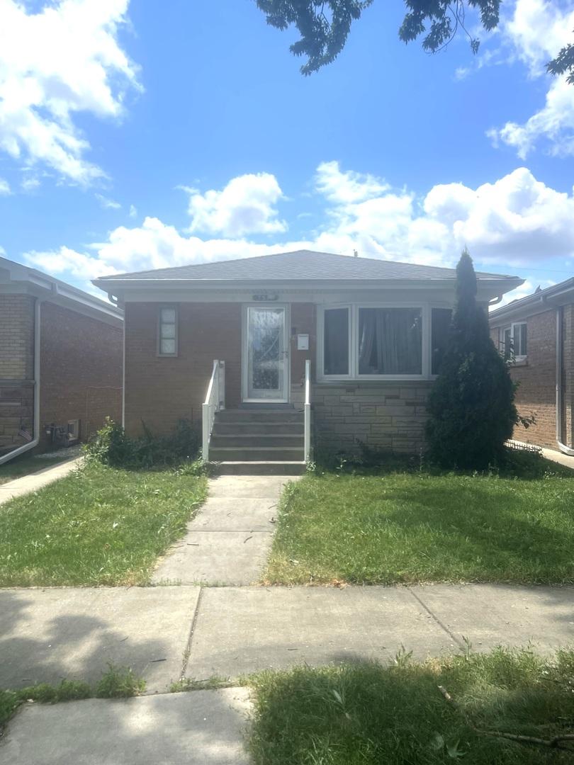 7519 W Winnemac Ave., Harwood Heights, IL 60706