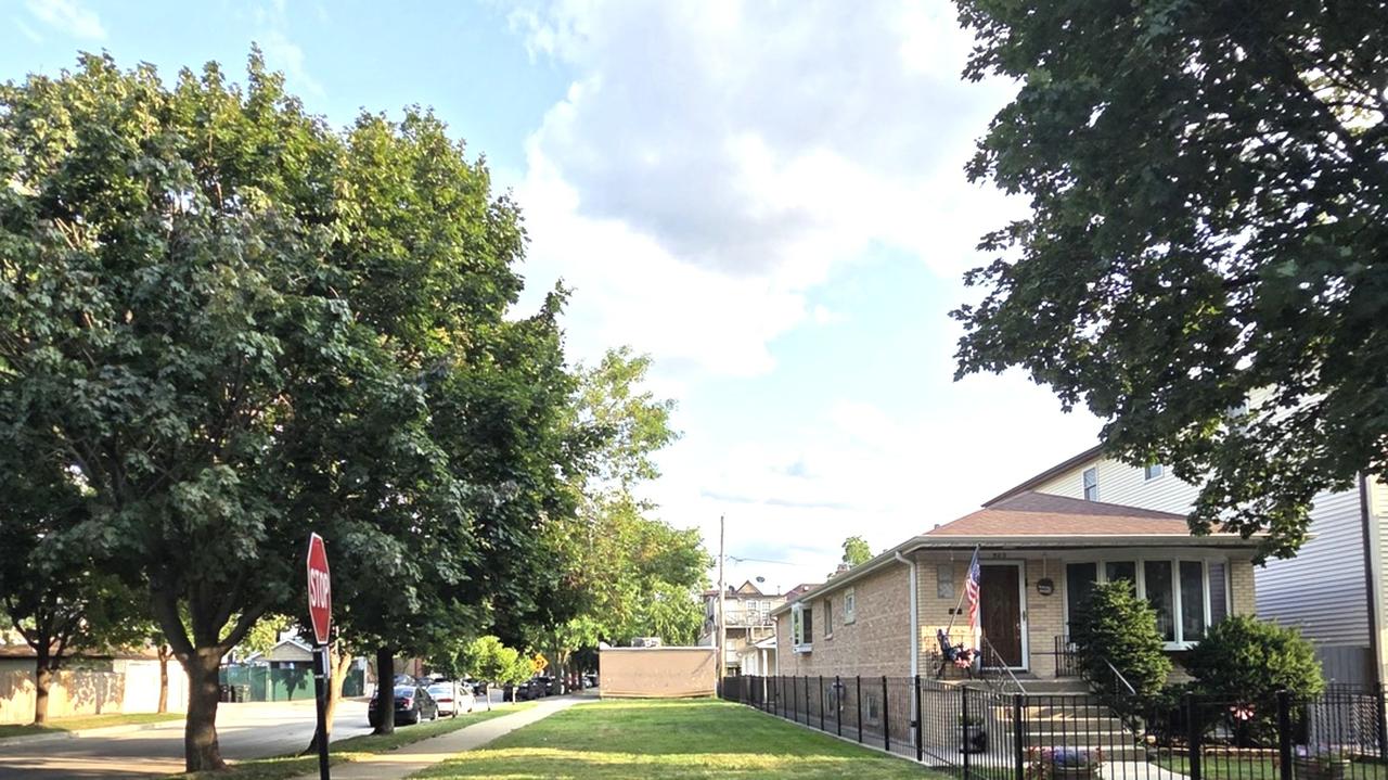 501 W 44th Pl., Chicago, IL 60609