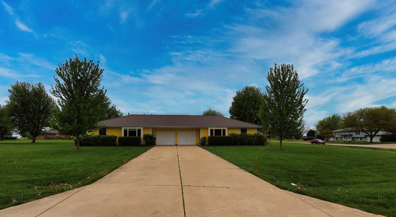 2547 N 4645th Rd., Somonauk, IL 60552
