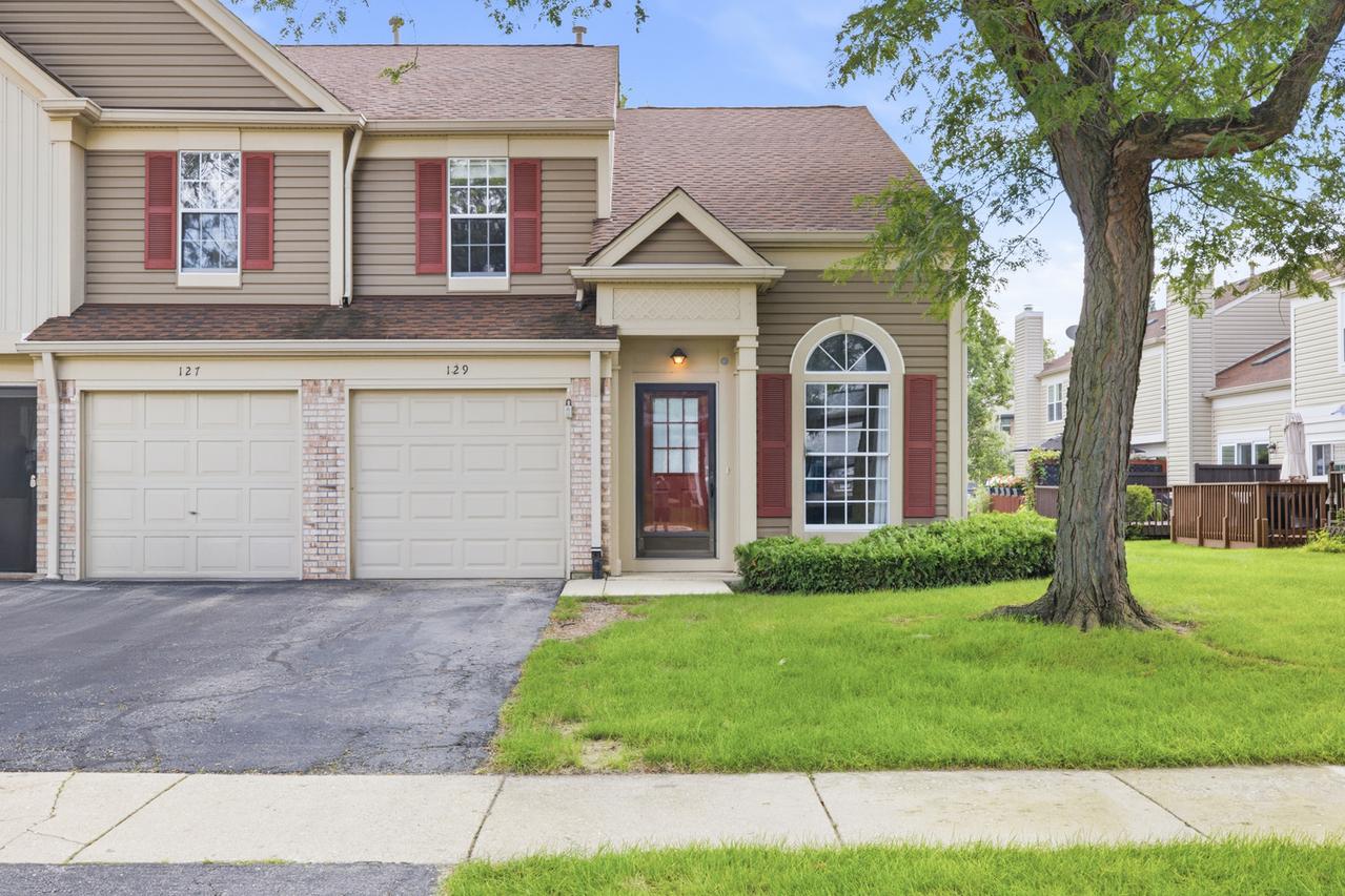 129 Crab Tree Dr., Westmont, IL 60559