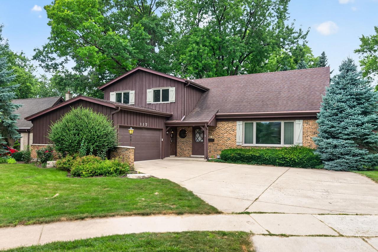 117 York Ct., Naperville, IL 60540