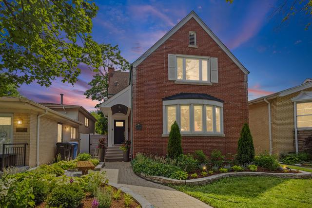 New Homes For Sale This Week That Attend Edgebrook Elementary School: July 17th to July 23rd
