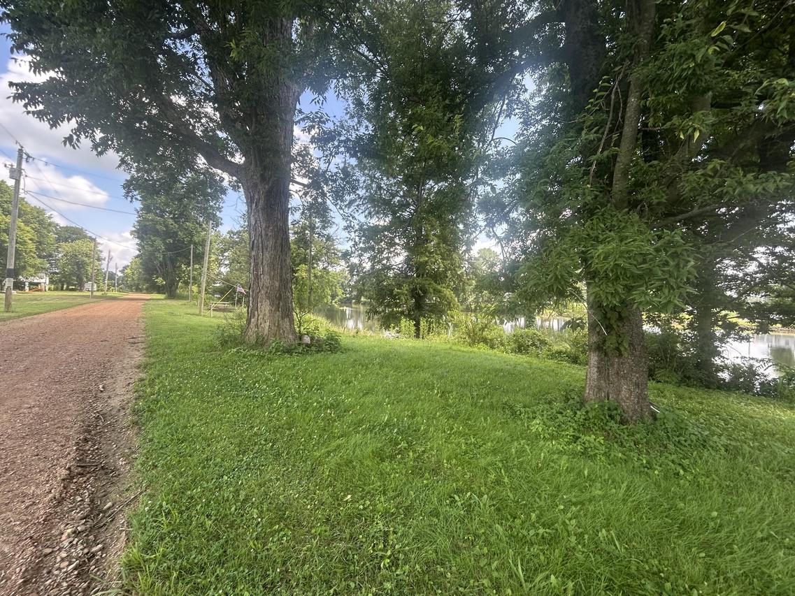 Section 28 Lot 1 Kinnenman Lake Rd., Brookport, IL 62910