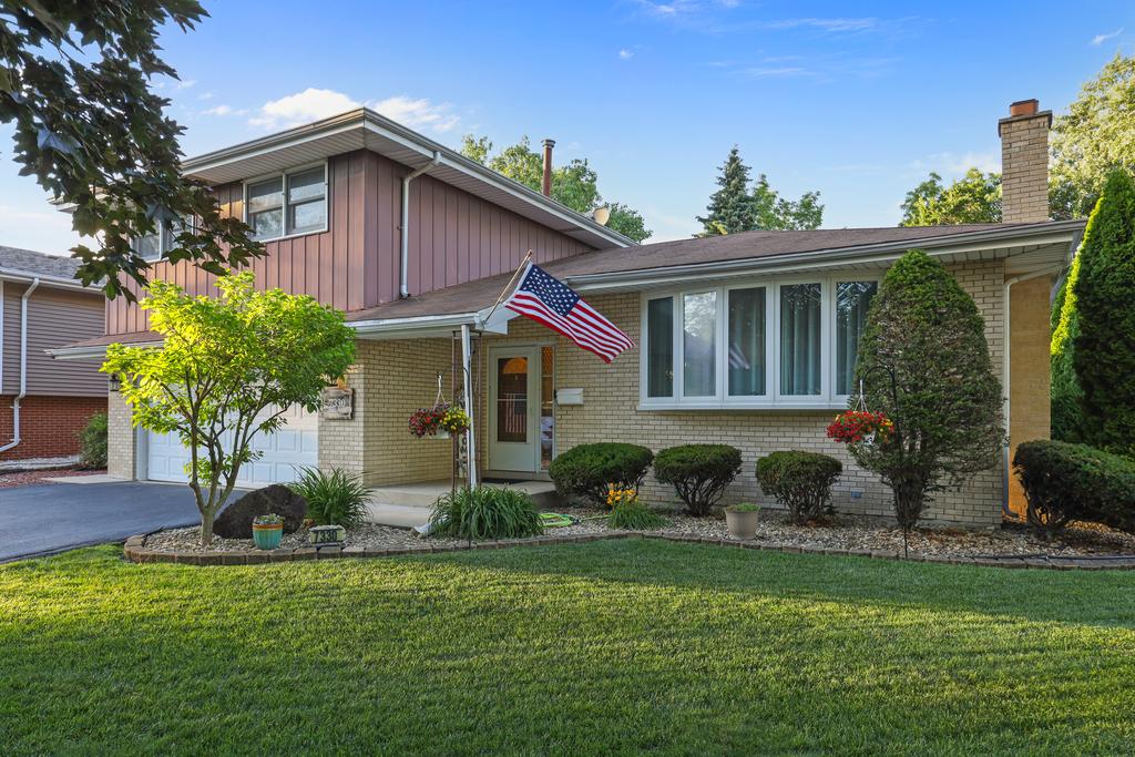 7330 170th Pl., Tinley Park, IL 60477