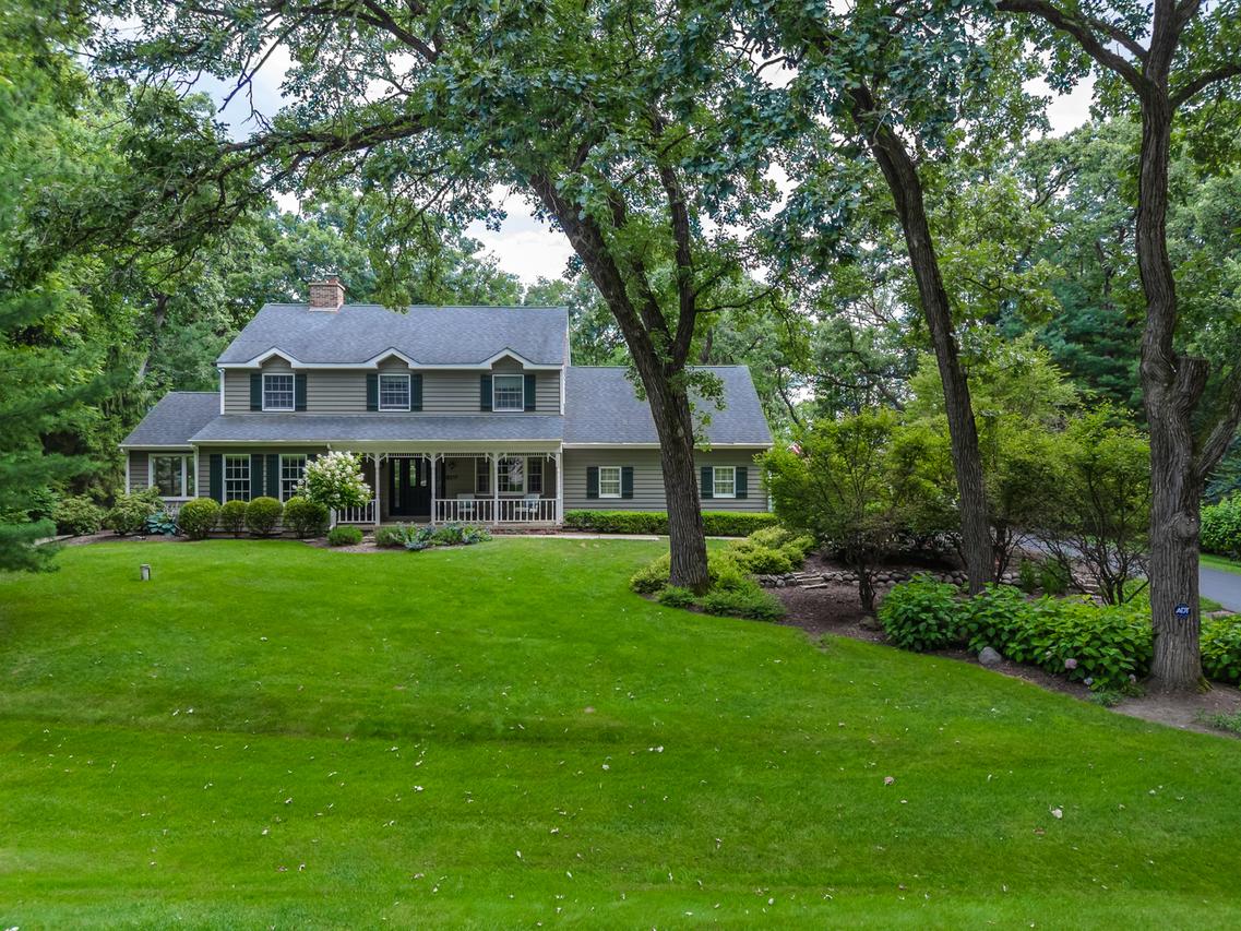 9217 Shadow Ln., Bull Valley, IL 60097
