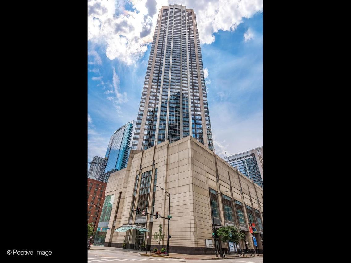 512 N Mcclurg Ct. #5002, Chicago, IL 60611