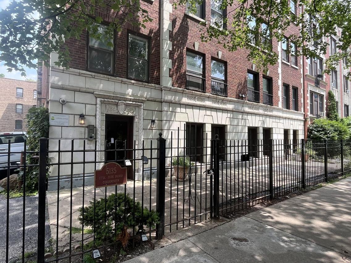 5135 S Kenwood Ave. #507, Chicago, IL 60615