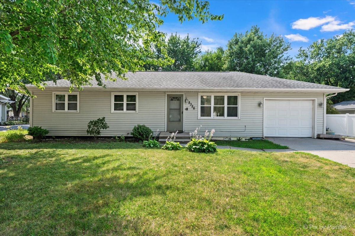 8326 Mildred Rd., Machesney Park, IL 61115