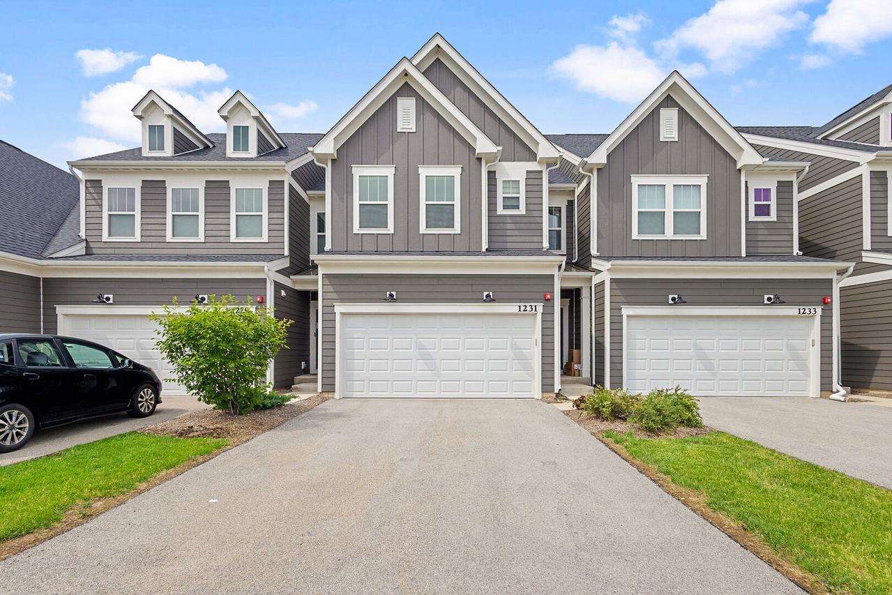1231 Josiah Rd., Naperville, IL 60563