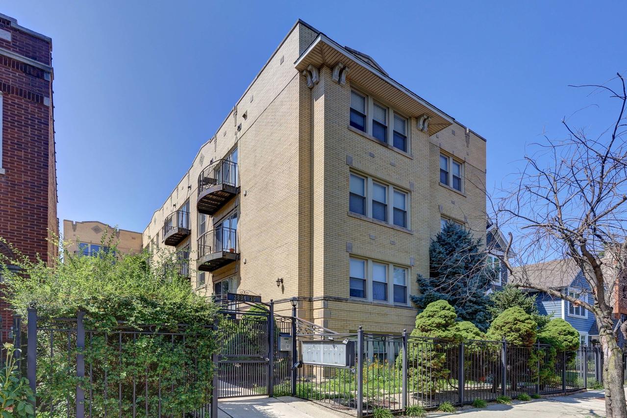 2836 N Dawson Ave. #1W, Chicago, IL 60618