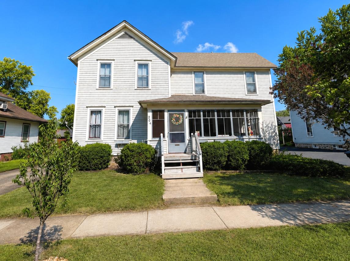 204 La Fox River Dr., Algonquin, IL 60102