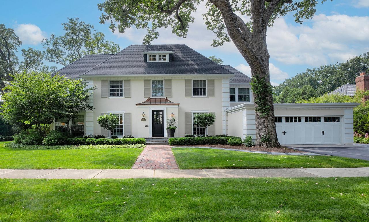 266 Greenwood Ave., Glencoe, IL 60022