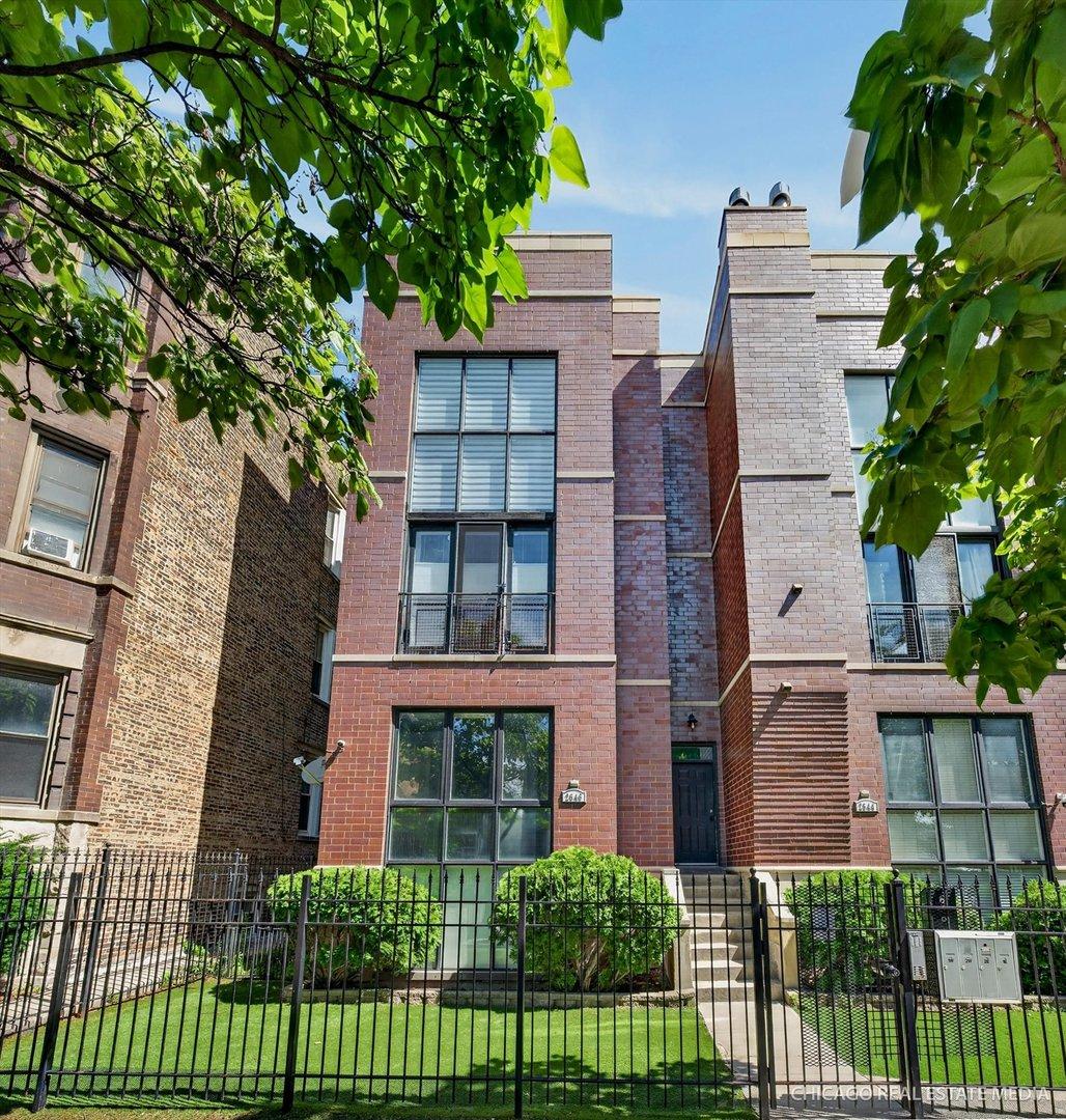 2546 W Washington Blvd. #2W, Chicago, IL 60612