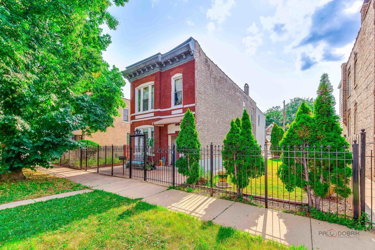 1408 N Central Park Ave., Chicago, IL 60651