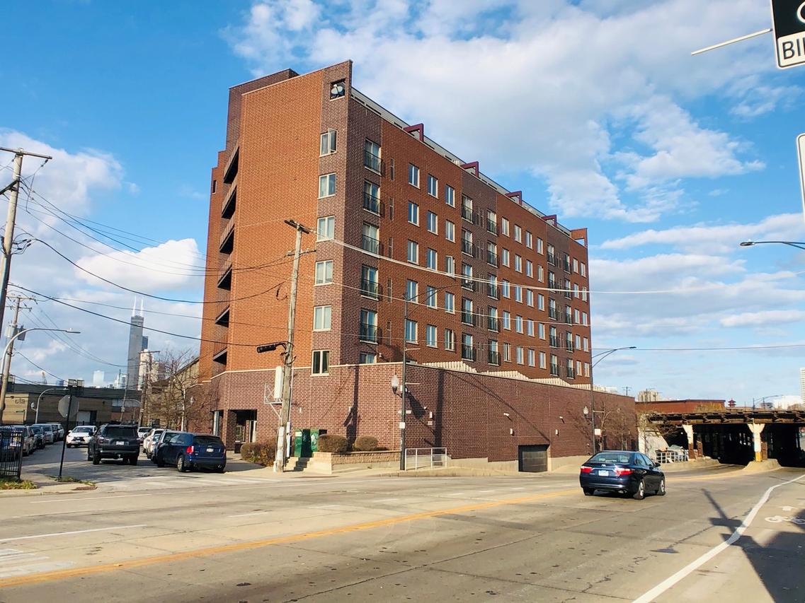 2272 S Archer Ave. #8B, Chicago, IL 60616