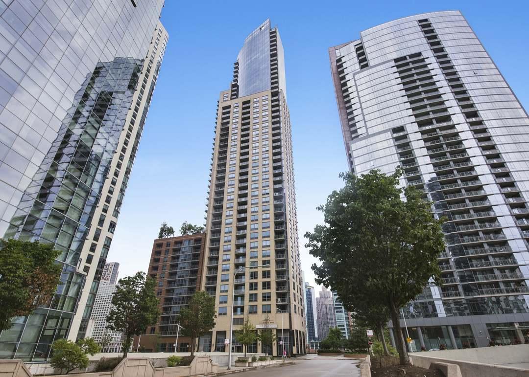 420 E Waterside Dr. #2404, Chicago, IL 60601