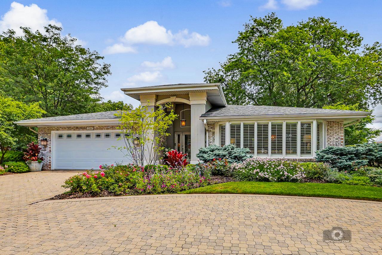 12447 S Natchez Ave., Palos Heights, IL 60463