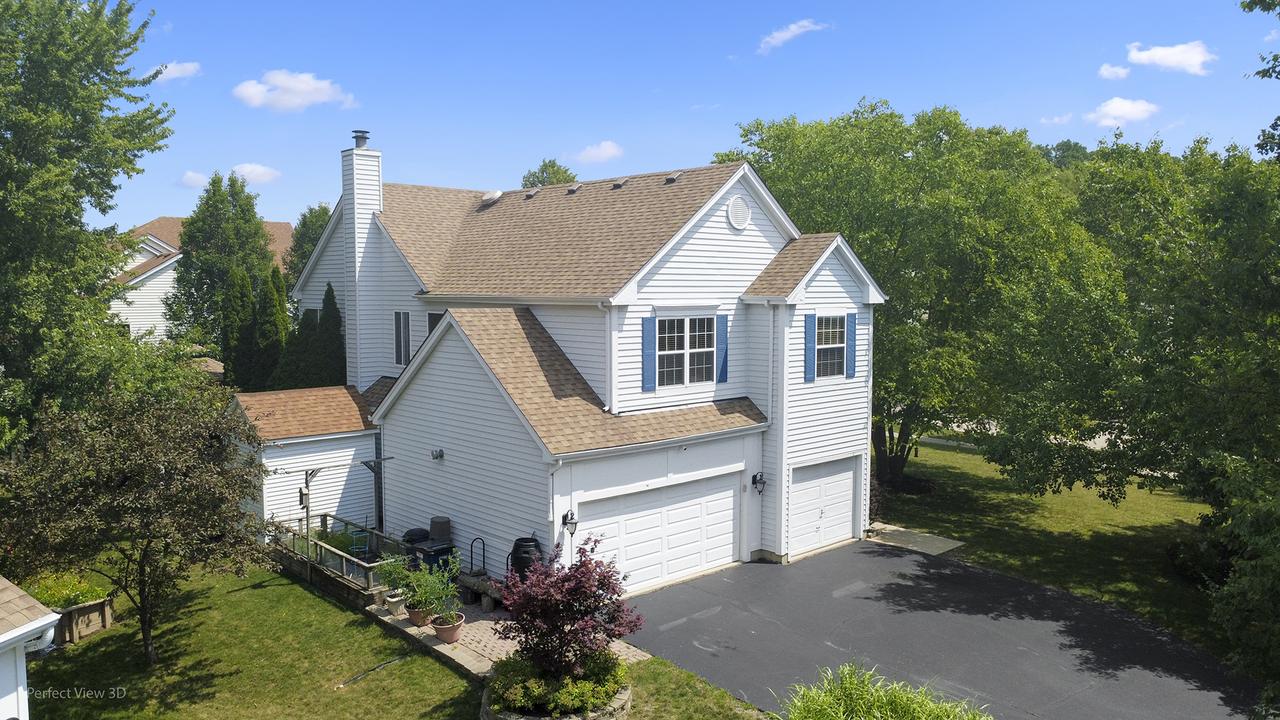 7770 Rippling Ridge Ct., Gurnee, IL 60031