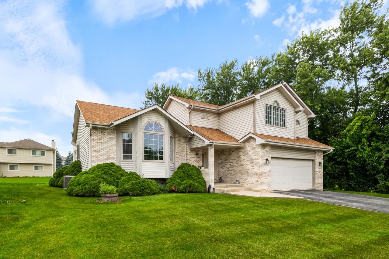 23042 Ridgeway Ave., Richton Park, IL 60471
