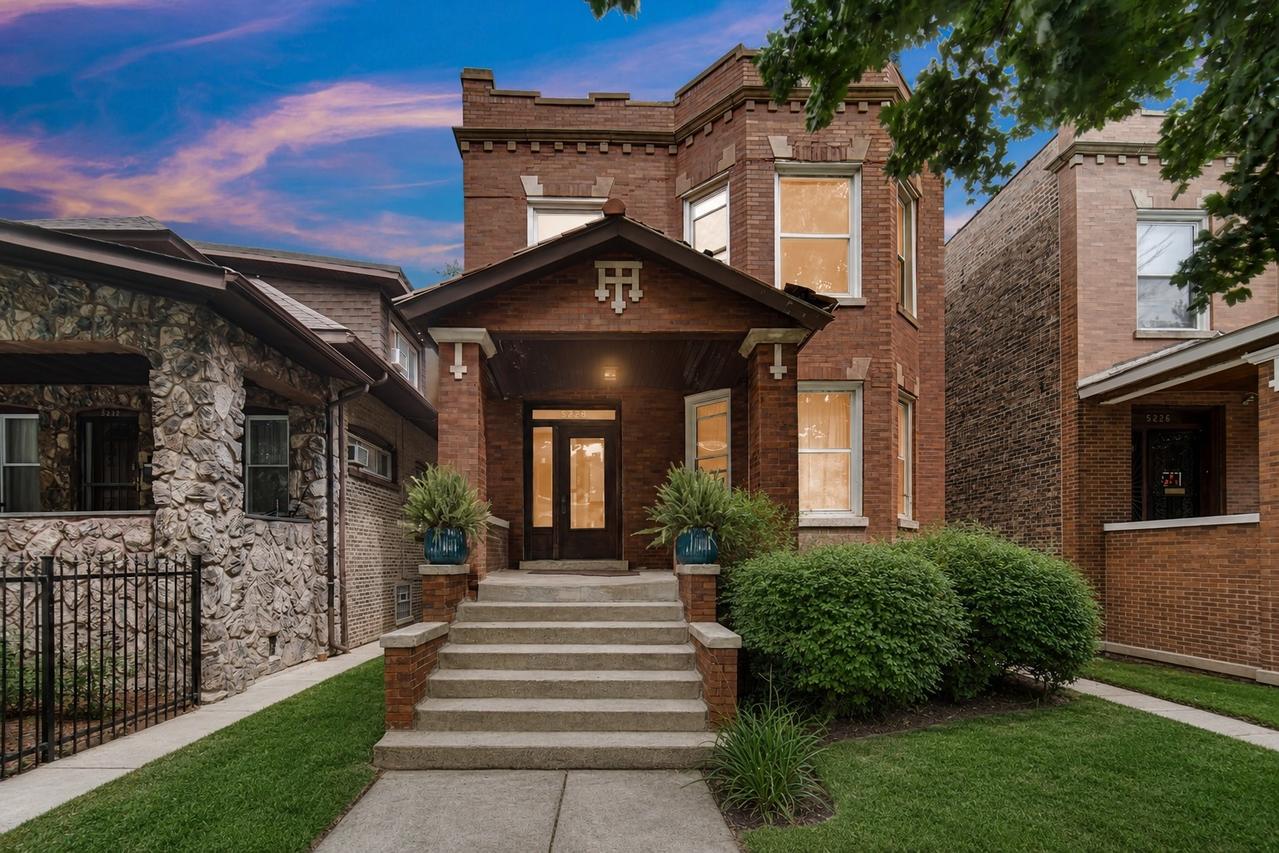 5228 W Quincy St., Chicago, IL 60644