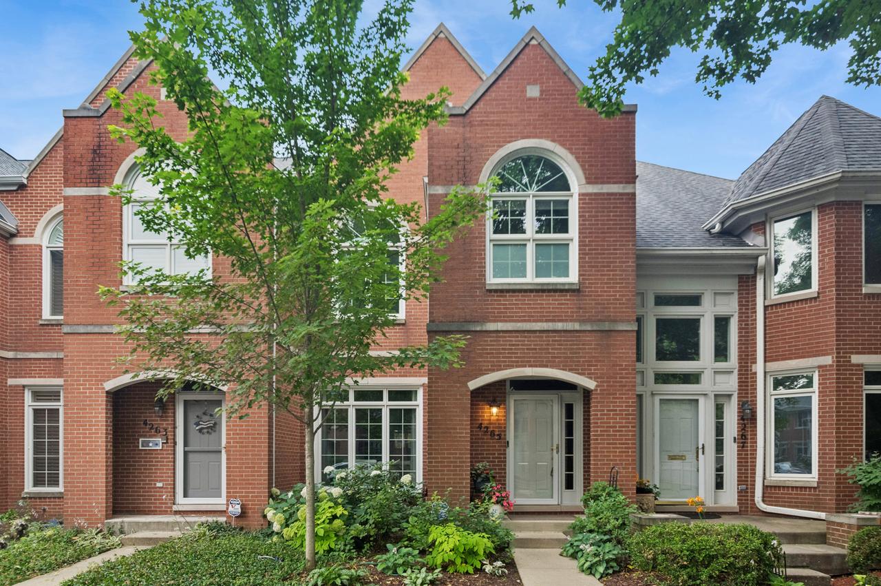 4265 W Thorndale Ave., Chicago, IL 60646