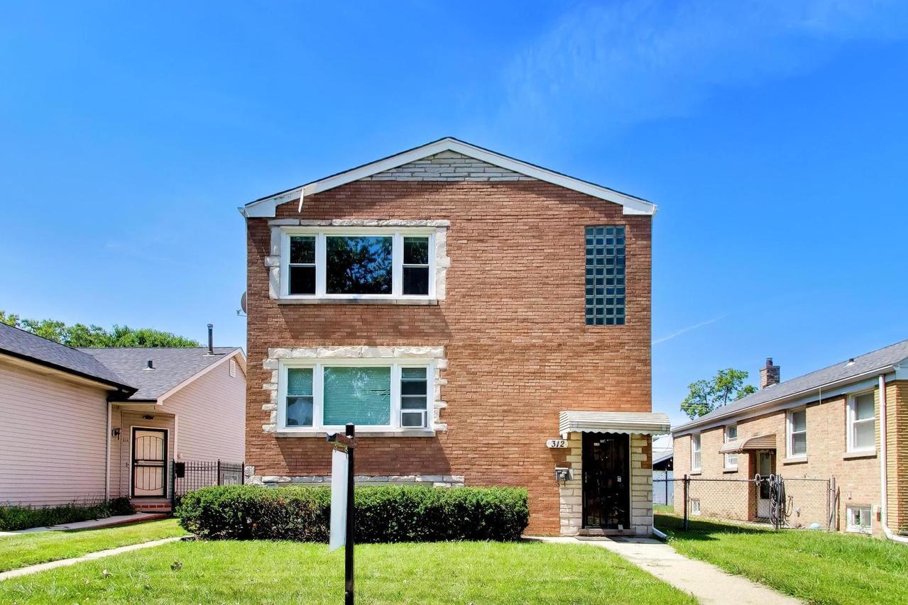 312 23rd Ave., Bellwood, IL 60104