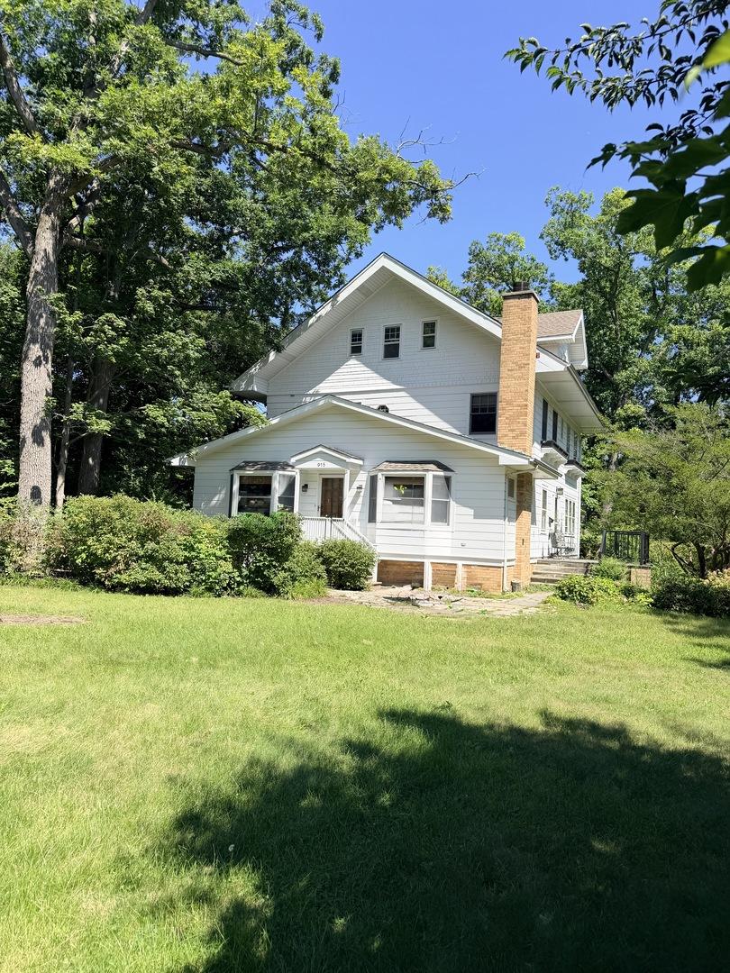 915 Baldwin Rd., Highland Park, IL 60035