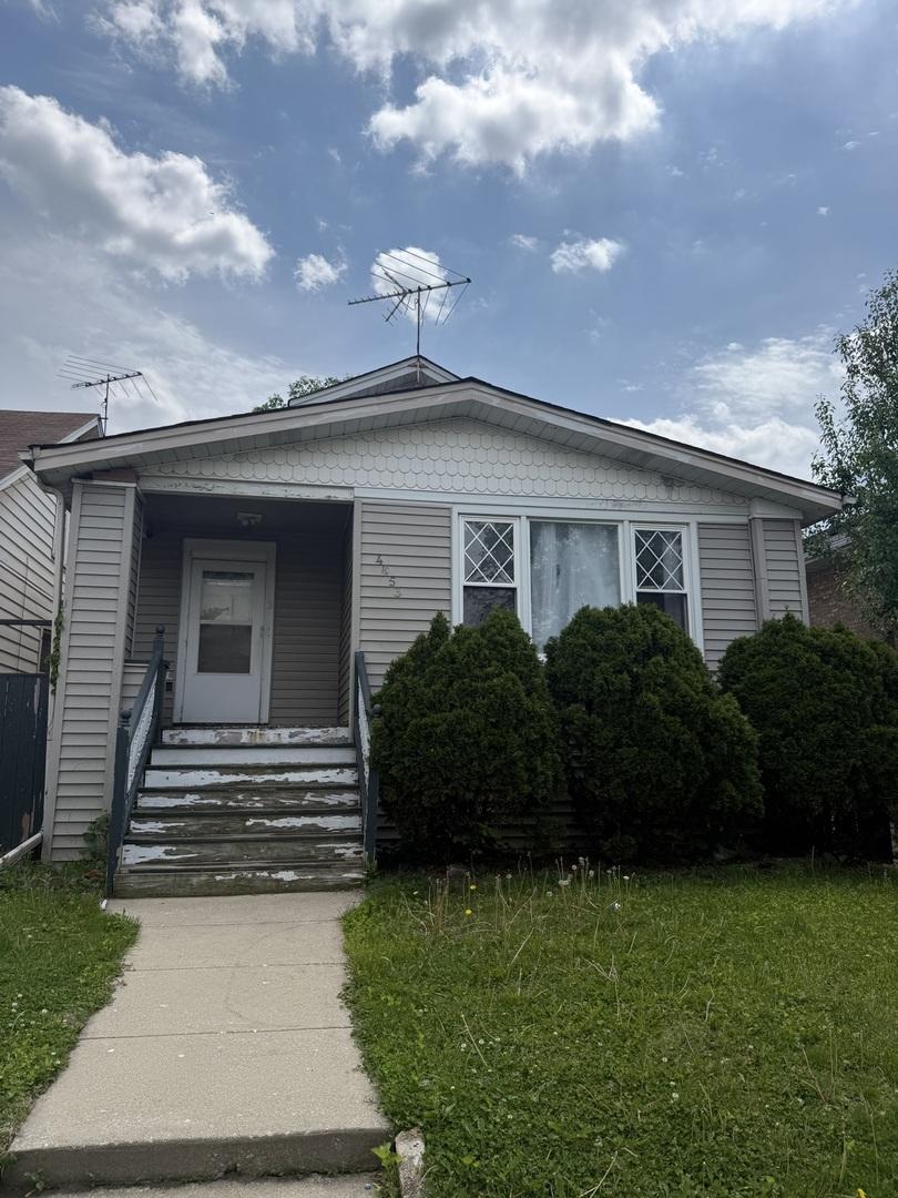 4853 W Parker Ave., Chicago, IL 60639