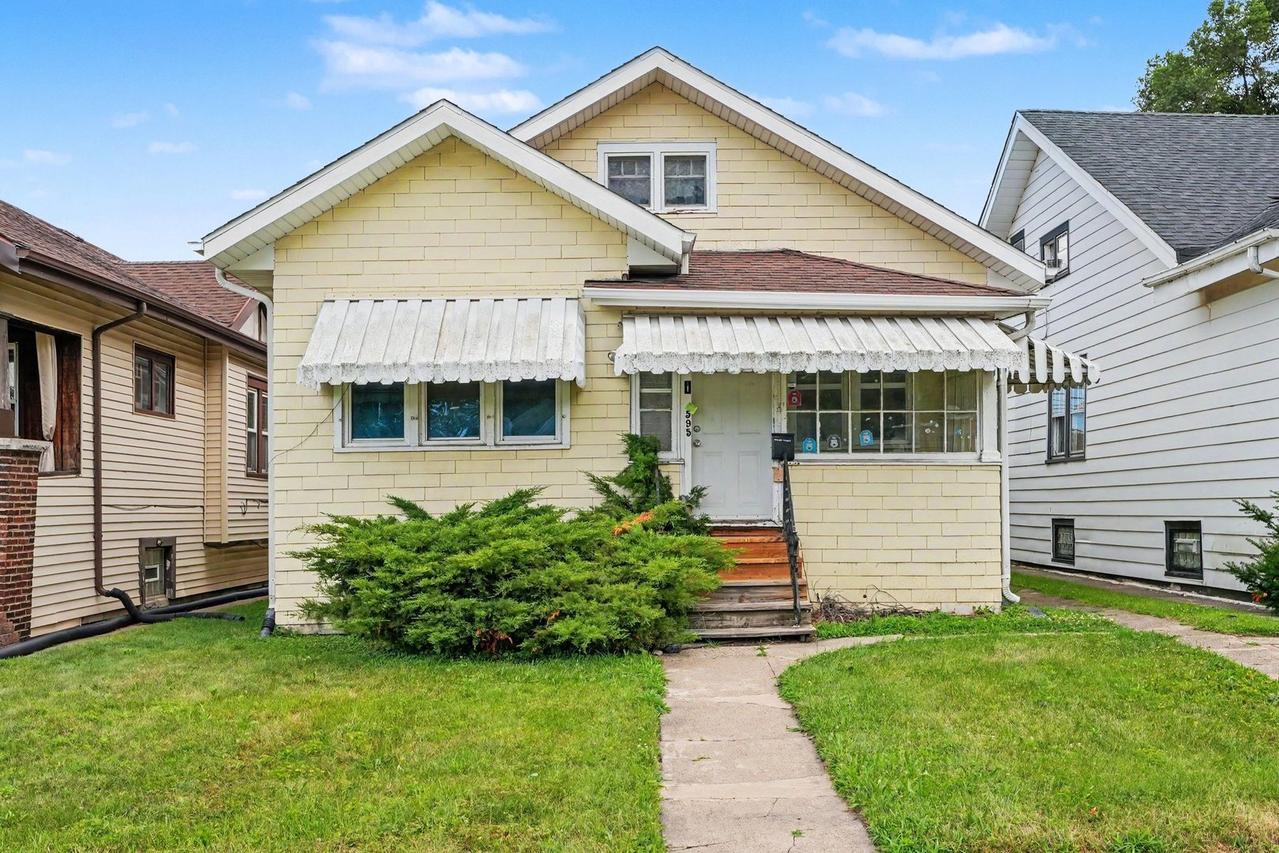 595 Forsythe Ave., Calumet City, IL 60409