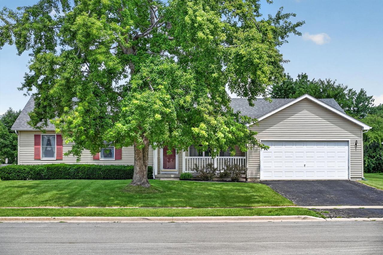 1227 University Dr., Dekalb, IL 60115