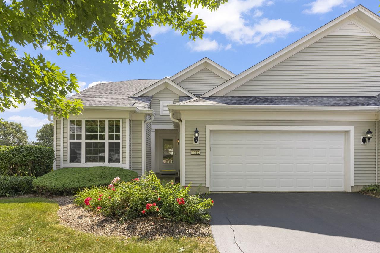 1512 Countryside Dr., Shorewood, IL 60404
