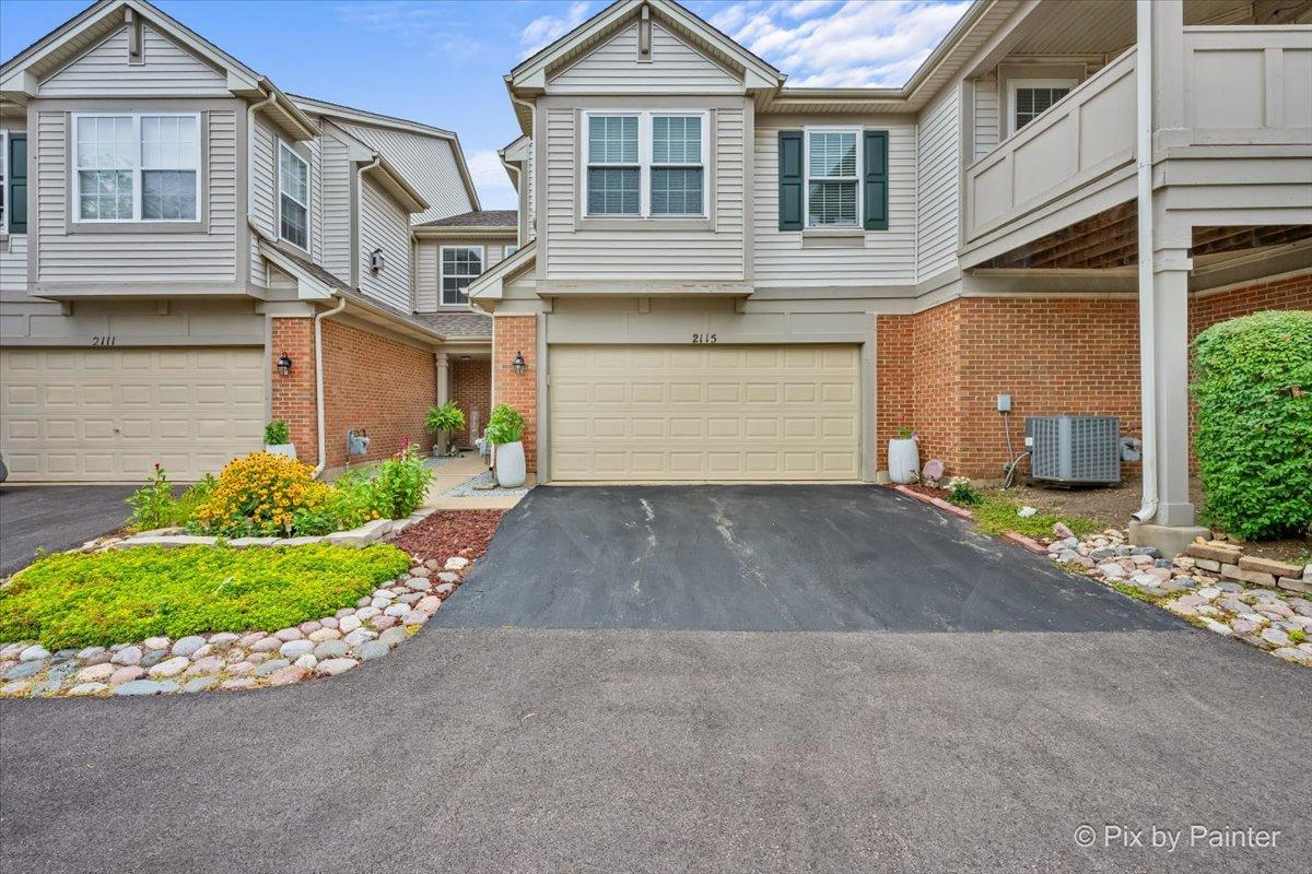 2115 Vanderbilt Dr., Geneva, IL 60134