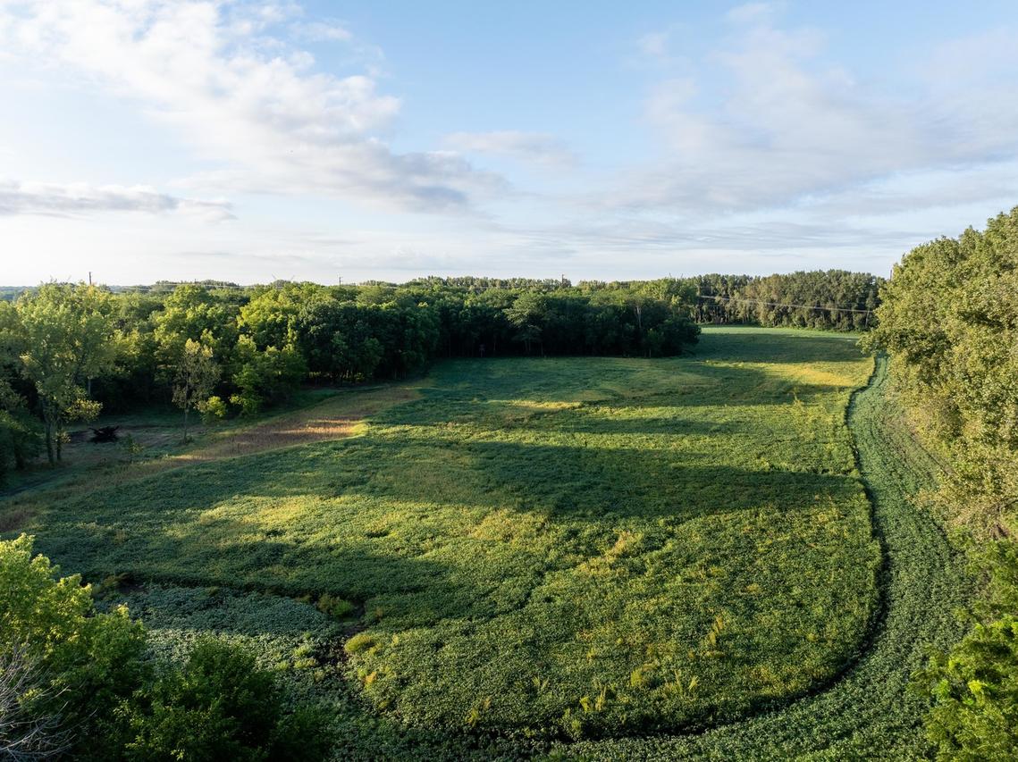 Como Rd., Sterling, IL 61081