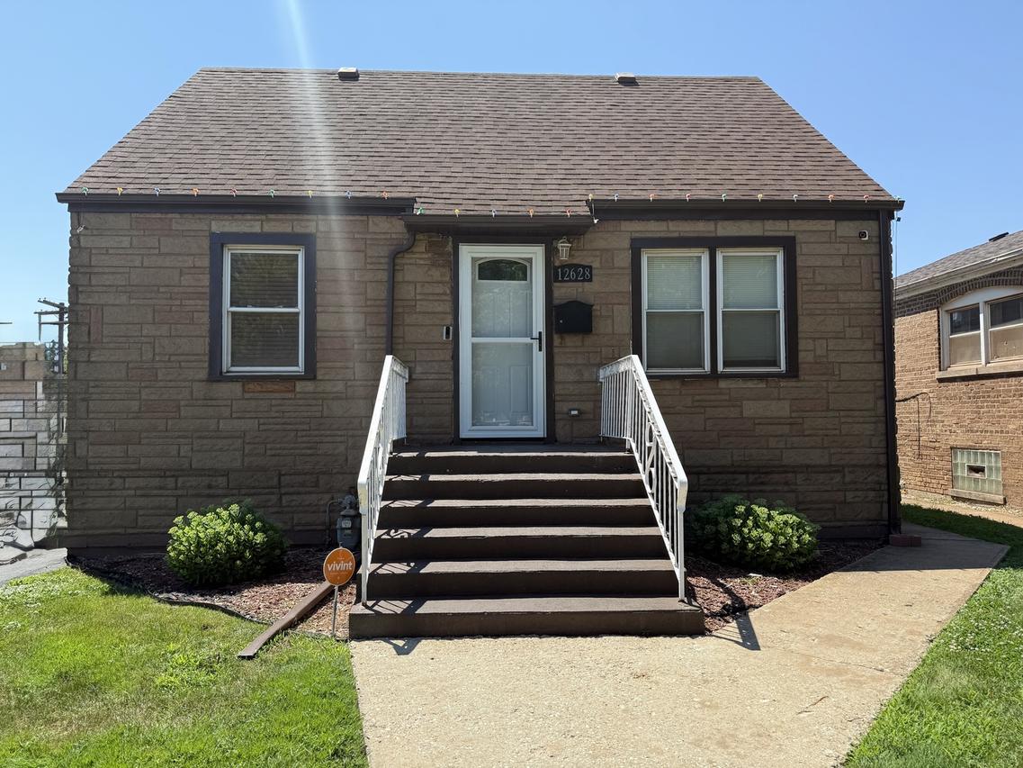 12628 S State St., Chicago, IL 60628