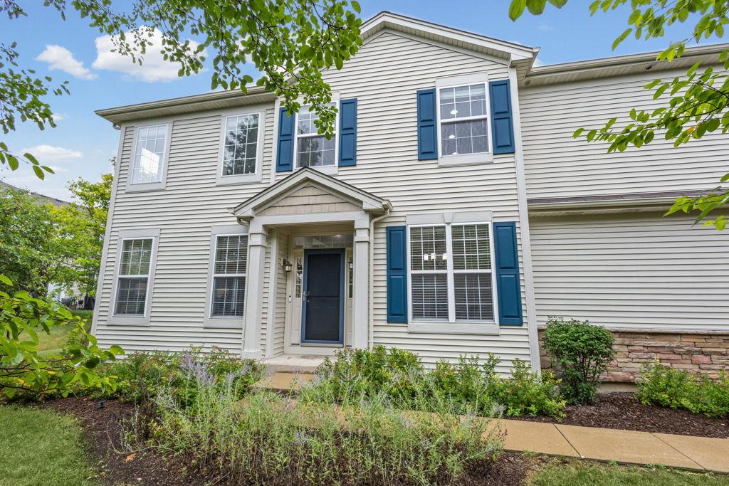 580 S Jade Ln., Round Lake, IL 60073
