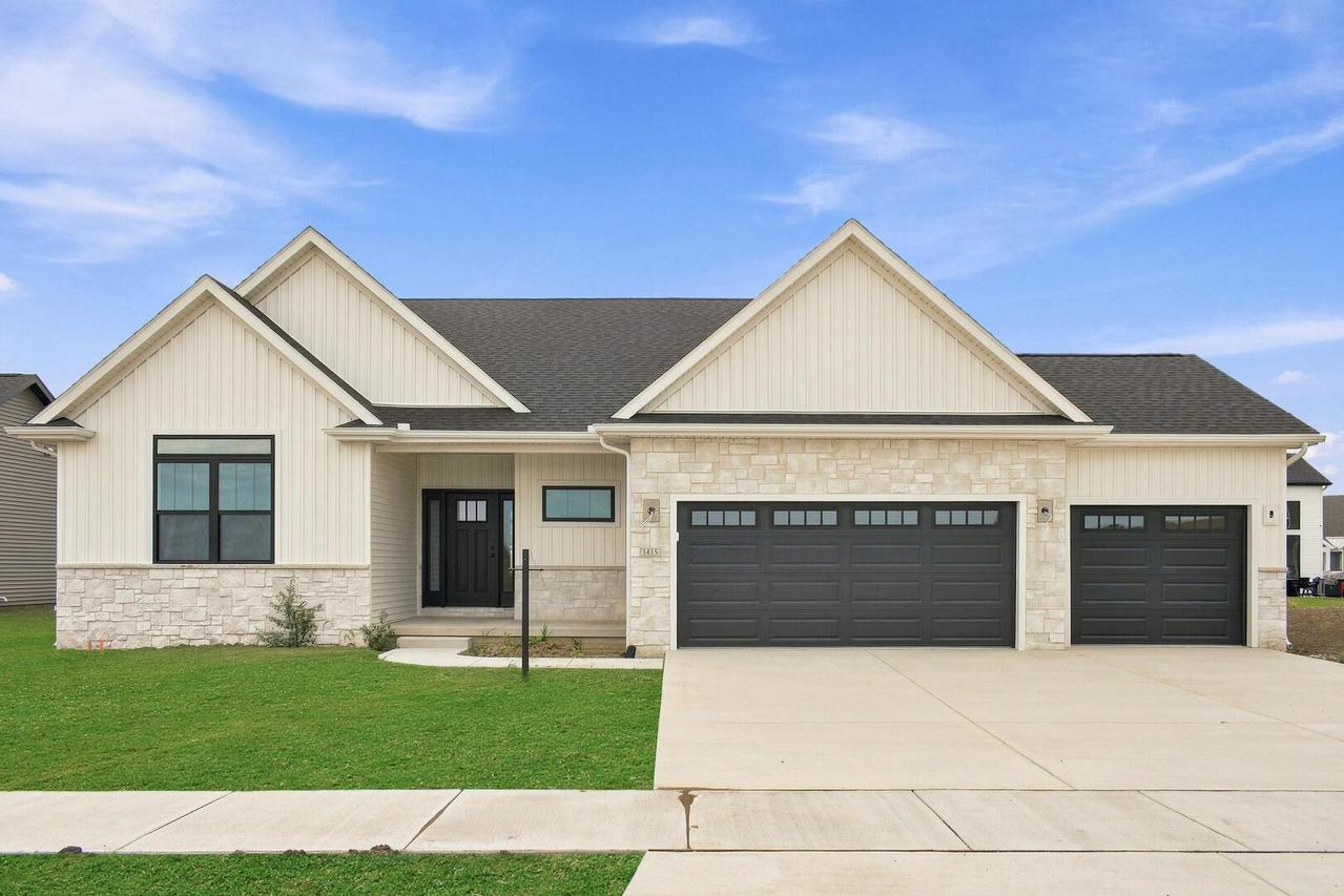 1415 W Milton Ct., Mahomet, IL 61853