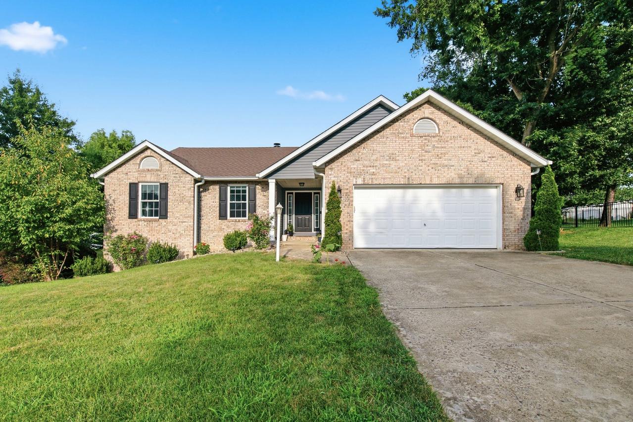 2116 Appomattox Ct., Edwardsville, IL 62025
