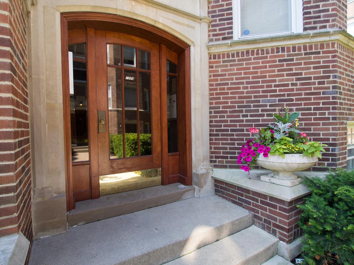 1224 Elmwood Ave. #2W, Evanston, IL 60202