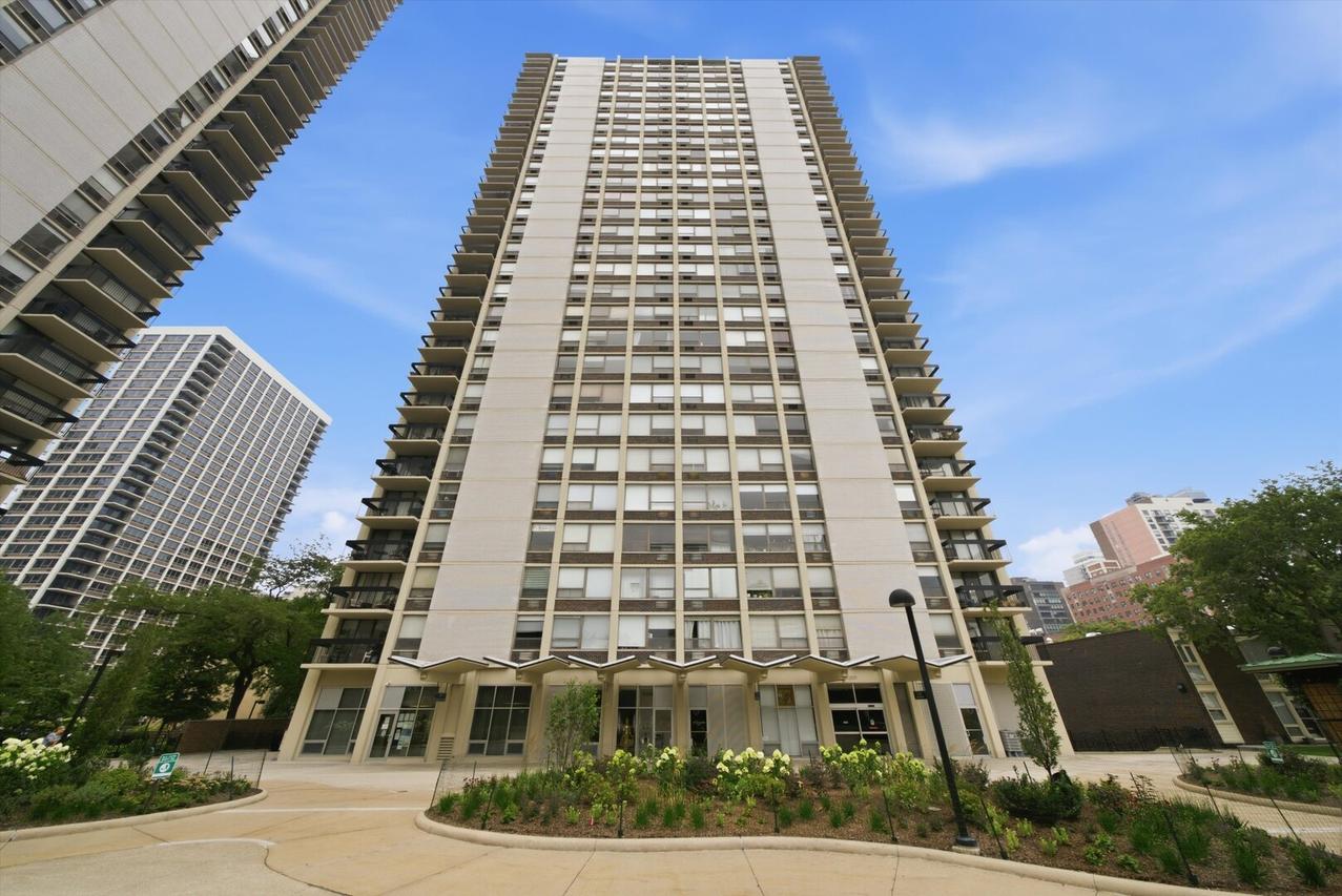 [Address Hidden by Seller], Chicago, IL 60610