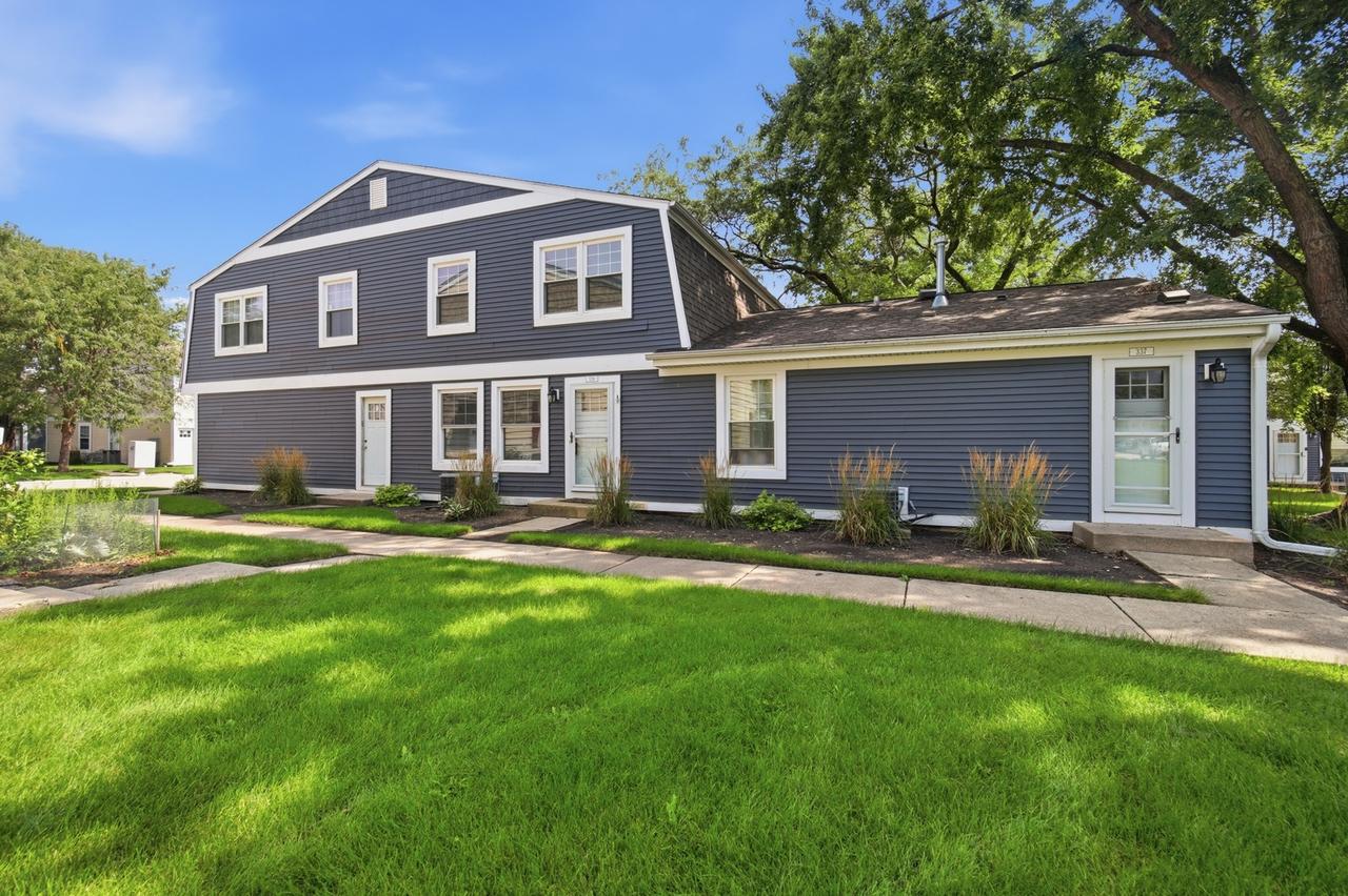 339 Farmington Ln., Vernon Hills, IL 60061
