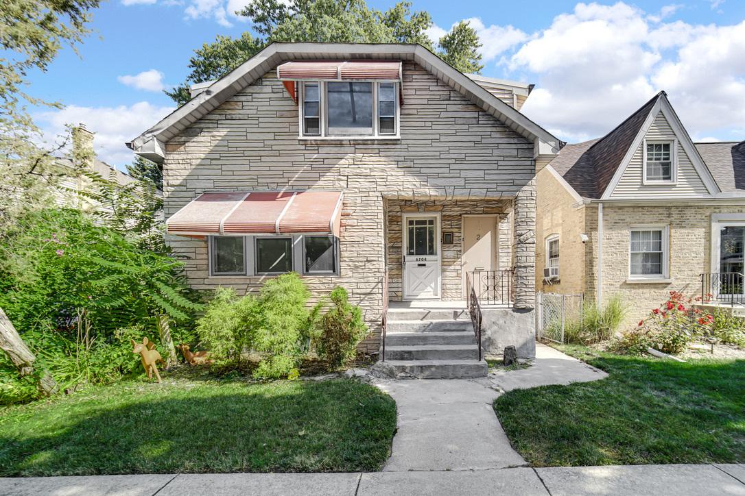 6704 W Albion Ave., Niles, IL 60714
